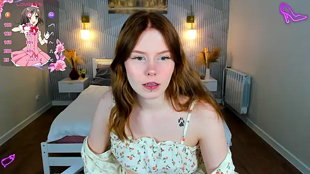 Julia Anis online show from 03-12-26, 01:01