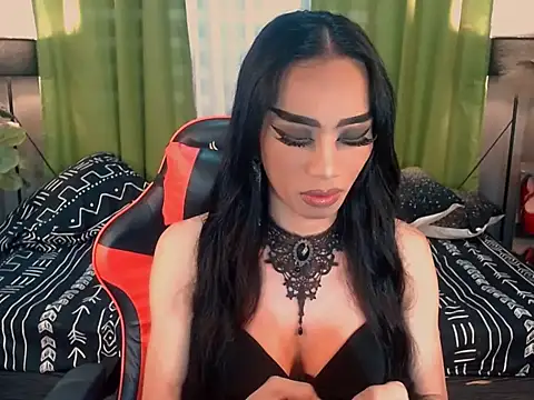 Snapshot of VeshtidaTS chatting on 02-11-26, 08:30 VeshtidaTS online show from 02-11-26, 08:30