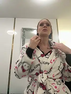 Snapshot of AmeelliaRose chatting on 02-28-26, 07:04 AmeelliaRose online show from 02-28-26, 07:04