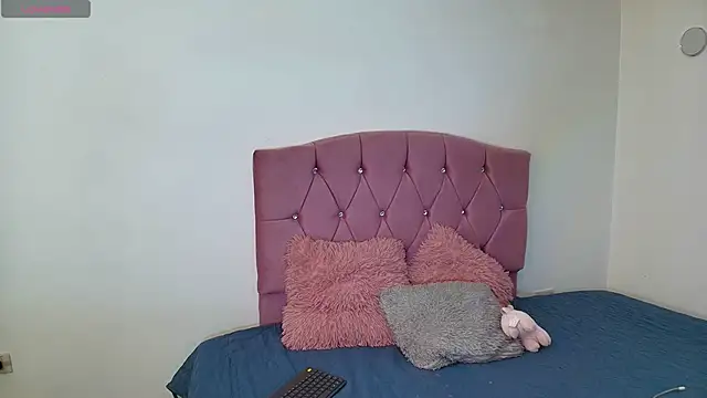 Kalyra 17 online show from 03-31-26, 12:05