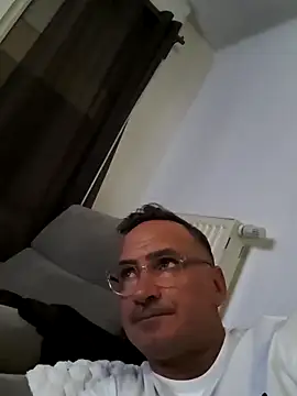 bobo672 online show from 03-26-26, 07:41