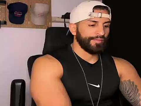 Snapshot of SamDornan51 chatting on 02-23-26, 01:03 SamDornan51 online show from 02-23-26, 01:03