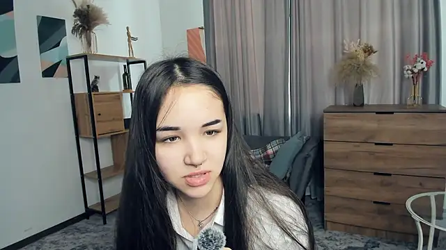 Snapshot of AvantgardAlone chatting on 02-11-26, 09:14 AvantgardAlone online show from 02-11-26, 09:14