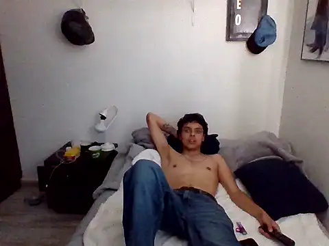 polixteo online show from 02-21-26, 08:43