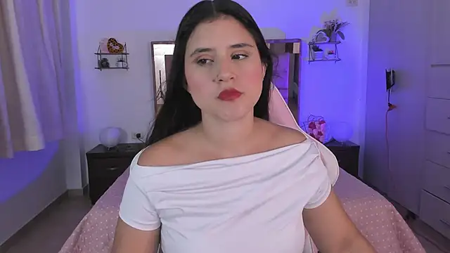 Natta Ferreir online show from 02-24-26, 05:16