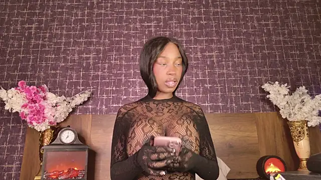 Snapshot of mollyjackson_ chatting on 02-27-26, 11:05 mollyjackson online show from 02-27-26, 11:05