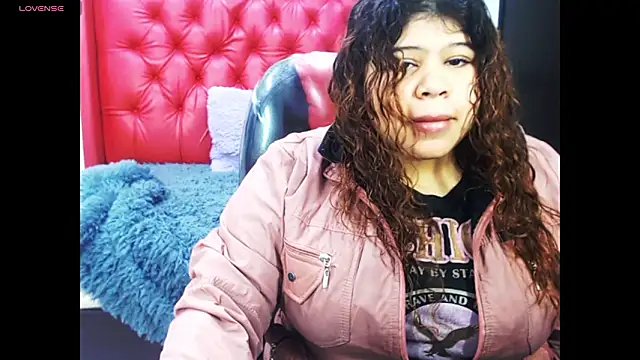 Snapshot of Cloe_r chatting on 02-02-26, 08:40 Cloe r online show from 02-02-26, 08:40