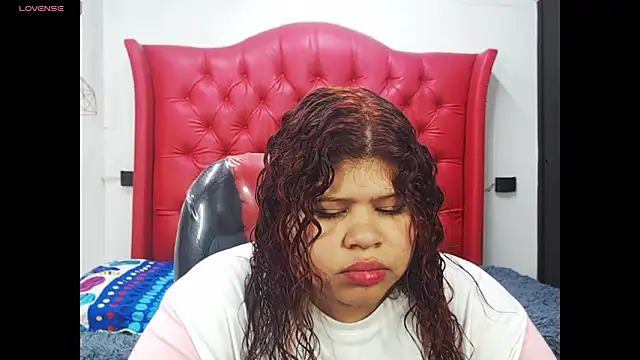 Snapshot of Cloe_r chatting on 02-26-26, 07:46 Cloe r online show from 02-26-26, 07:46