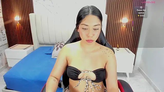 JULIETA DOWSE online show from 02-20-26, 07:36