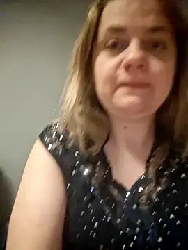 Snapshot of VitniKis chatting on 02-02-26, 07:34 VitniKis online show from 02-02-26, 07:34