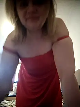 Snapshot of VitniKis chatting on 02-04-26, 07:03 VitniKis online show from 02-04-26, 07:03