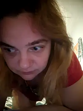 Snapshot of VitniKis chatting on 02-13-26, 06:42 VitniKis online show from 02-13-26, 06:42