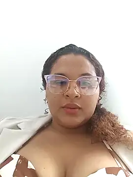 Snapshot of AdinaSkaly chatting on 02-25-26, 02:59 AdinaSkaly online show from 02-25-26, 02:59