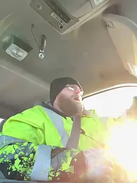 Snapshot of arcticman103 chatting on 02-09-26, 10:47 arcticman103 online show from 02-09-26, 10:47