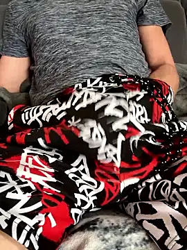 Snapshot of Netflixundcock chatting on 02-18-26, 01:51 Netflixundcock online show from 02-18-26, 01:51