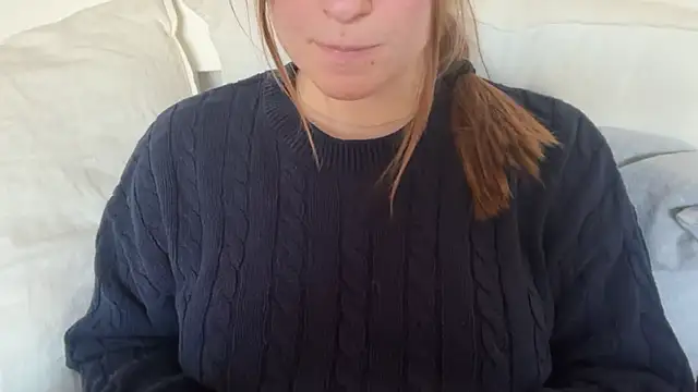 Lucyschickt online show from 04-15-26, 05:09