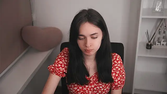 GinnyKittle online show from 02-13-26, 06:37