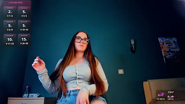 Snapshot of CrissyKales chatting on 02-11-26, 05:07 CrissyKales online show from 02-11-26, 05:07