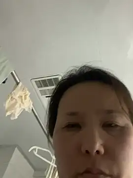 Snapshot of Youyou_12 chatting on 02-10-26, 02:54 Youyou 12 online show from 02-10-26, 02:54