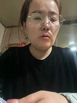 Snapshot of Youyou_12 chatting on 02-19-26, 09:38 Youyou 12 online show from 02-19-26, 09:38