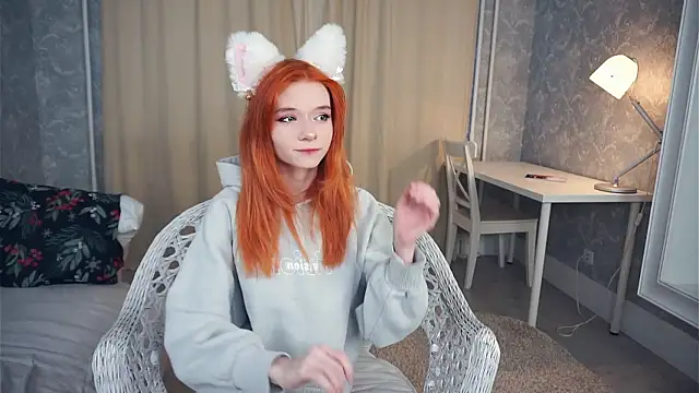 Snapshot of TarynPalek chatting on 02-01-26, 06:34 TarynPalek online show from 02-01-26, 06:34