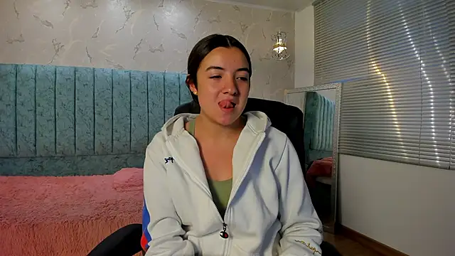 Tara Parker online show from 02-14-26, 12:13