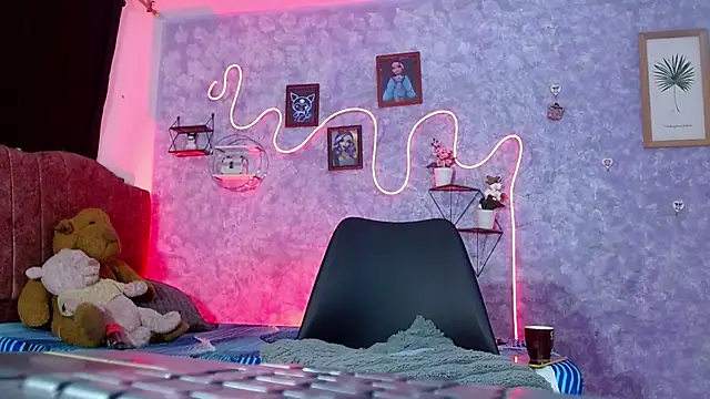 Everlin  Hot  online show from 02-07-26, 11:14