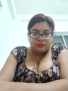 Snapshot of Elie_Hallway chatting on 02-22-26, 06:50 Elie Hallway online show from 02-22-26, 06:50