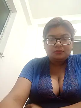 Snapshot of Elie_Hallway chatting on 02-28-26, 06:53 Elie Hallway online show from 02-28-26, 06:53