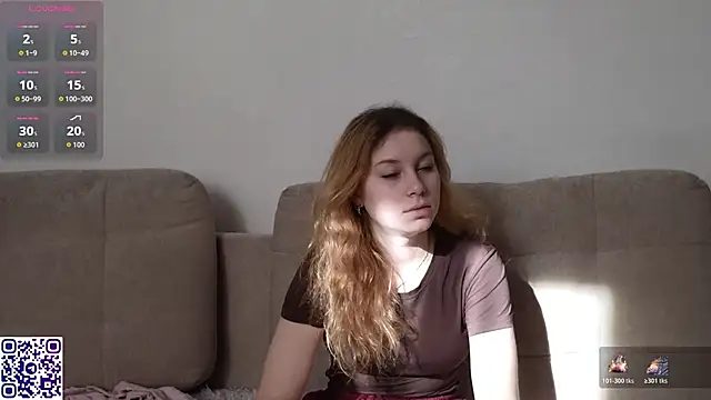 JadwigaTagliavia online show from 03-06-26, 09:06