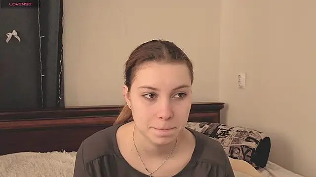 JadwigaTagliavia online show from 03-27-26, 09:10