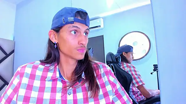 Snapshot of Noha-Smith chatting on 02-03-26, 06:40 Noha-Smith online show from 02-03-26, 06:40