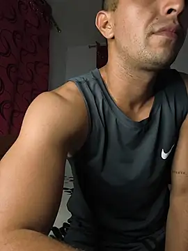 logan-31 online show from 02-12-26, 02:06