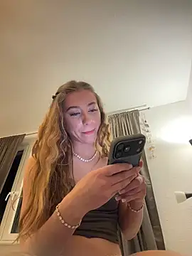 romyxxs online show from 03-31-26, 09:48