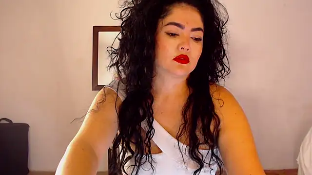 tammy crush online show from 04-15-26, 08:53