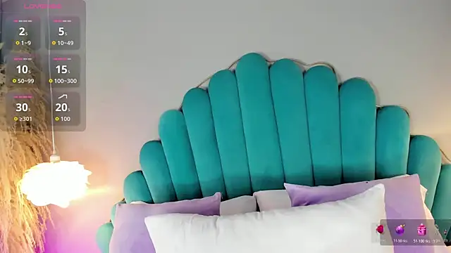 Snapshot of Ravenn21x chatting on 02-10-26, 05:28 Ravenn21x online show from 02-10-26, 05:28