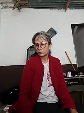 Snapshot of laurasofia45 chatting on 02-22-26, 02:04 laurasofia45 online show from 02-22-26, 02:04