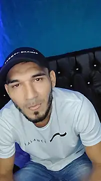 Snapshot of junior_men22 chatting on 02-02-26, 01:10 junior men22 online show from 02-02-26, 01:10