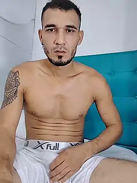 Snapshot of junior_men22 chatting on 02-28-26, 02:18 junior men22 online show from 02-28-26, 02:18