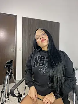 Snapshot of Malory_Saenzz chatting on 02-03-26, 07:08 Malory Saenzz online show from 02-03-26, 07:08