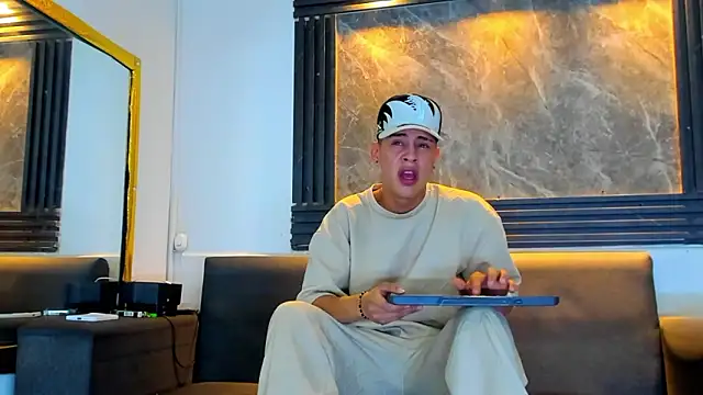 Dominic 26 online show from 03-01-26, 08:11