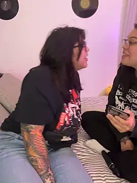 Snapshot of KittyTatts chatting on 03-04-26, 03:12 KittyTatts online show from 03-04-26, 03:12