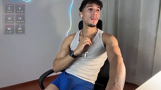 Snapshot of rafael_stone11 chatting on 02-17-26, 01:46 rafael stone11 online show from 02-17-26, 01:46