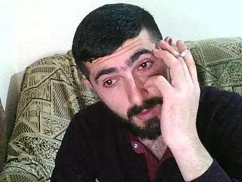 Snapshot of vgrr45534a chatting on 02-17-26, 03:51 vgrr45534a online show from 02-17-26, 03:51