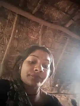 Hotty raghni online show from 02-18-26, 02:40