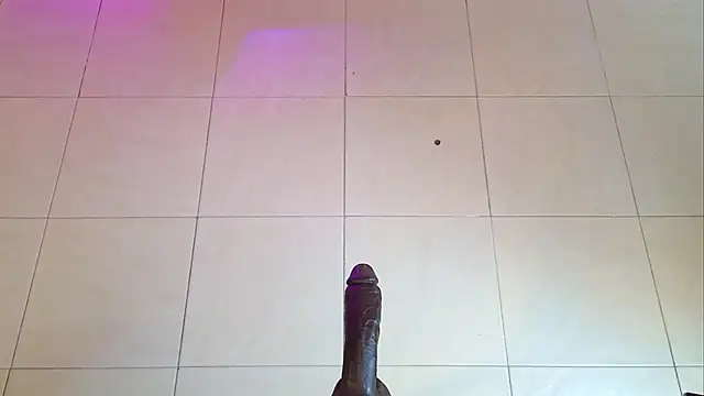 Snapshot of Ladyy_brownn chatting on 02-19-26, 11:06 Ladyy brownn online show from 02-19-26, 11:06