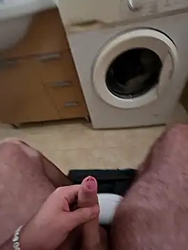 Snapshot of Heyyo3 chatting on 02-14-26, 08:55 Heyyo3 online show from 02-14-26, 08:55