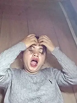 Snapshot of emlylyxinh chatting on 01-31-26, 09:46 emlylyxinh online show from 01-31-26, 09:46