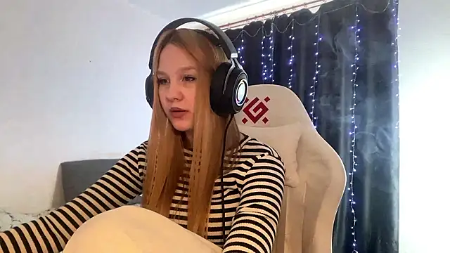 Snapshot of axin_burnell chatting on 03-03-26, 05:24 axin burnell online show from 03-03-26, 05:24