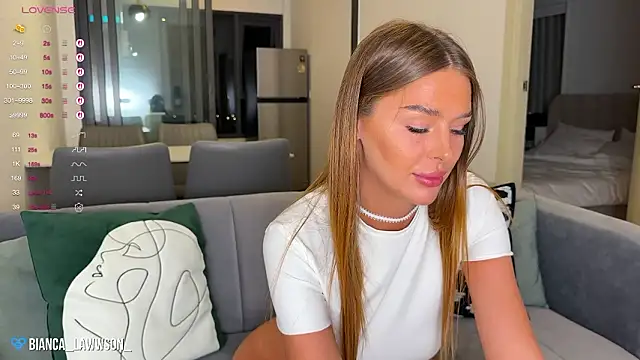 Snapshot of bianca_lawwson_ chatting on 02-21-26, 04:52 bianca lawwson online show from 02-21-26, 04:52